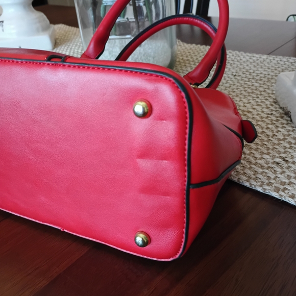Red Designer Handbag - Picture 11 of 15